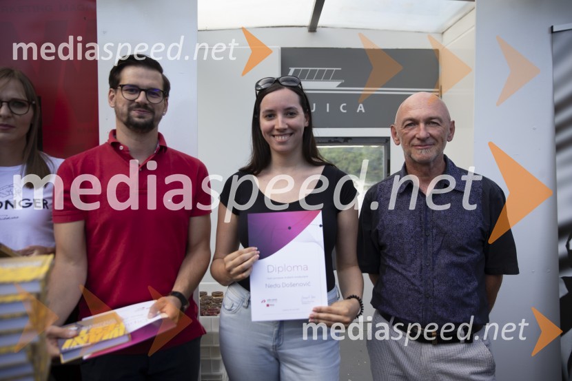 Londonska šola za odnose z javnostmi (LSPR) in UDO akademija, podelitev diplom 2020