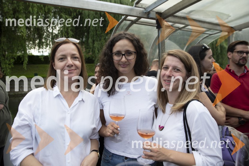 Londonska šola za odnose z javnostmi (LSPR) in UDO akademija, podelitev diplom 2020