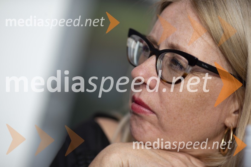 Londonska šola za odnose z javnostmi (LSPR) in UDO akademija, podelitev diplom 2020