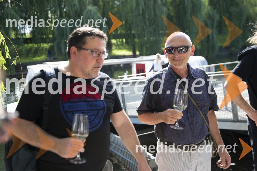  Matej Rojina, fotografLondonska šola za odnose z javnostmi (LSPR) in UDO akademija, podelitev diplom 2020