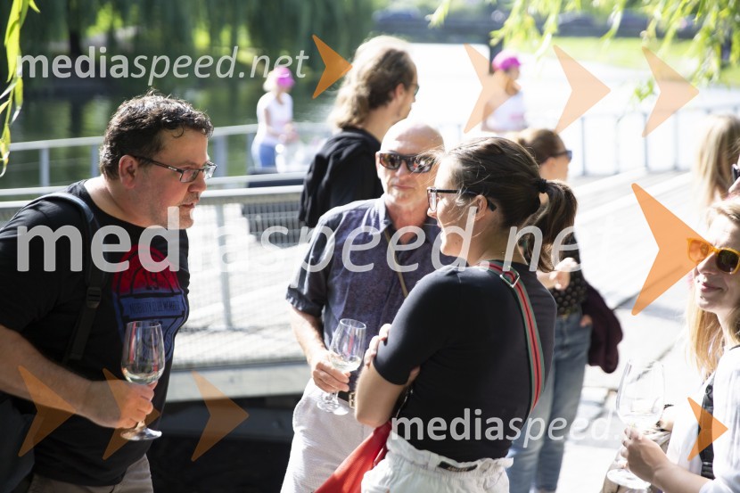 Londonska šola za odnose z javnostmi (LSPR) in UDO akademija, podelitev diplom 2020