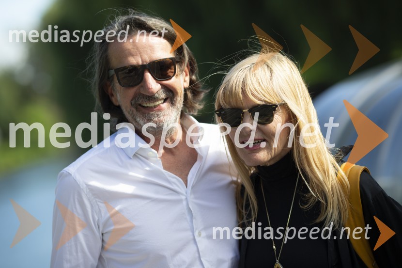  Marjan  Novak, direktor in urednik Marketing Magazina;  Dada  Jerovšek, Kaval GroupLondonska šola za odnose z javnostmi (LSPR) in UDO akademija, podelitev diplom 2020