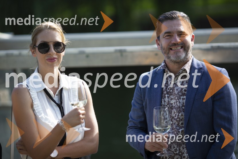 Londonska šola za odnose z javnostmi (LSPR) in UDO akademija, podelitev diplom 2020