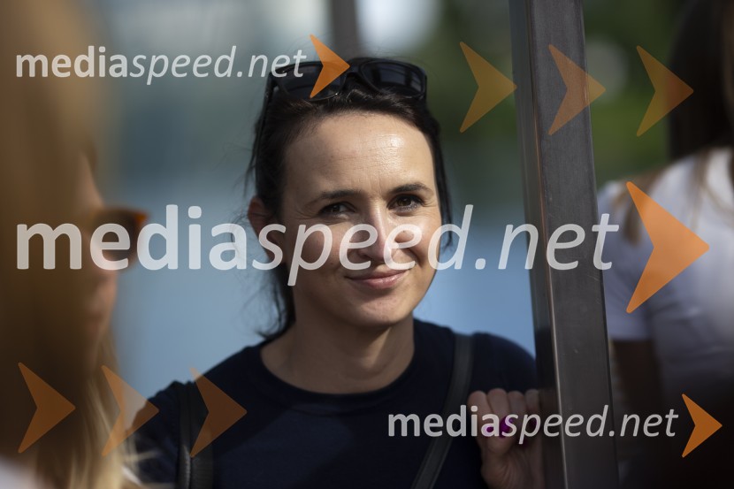 Londonska šola za odnose z javnostmi (LSPR) in UDO akademija, podelitev diplom 2020