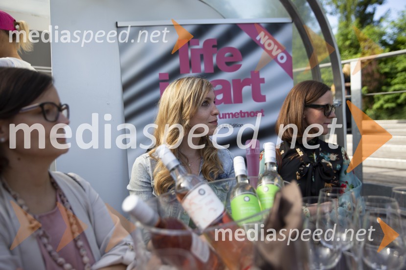 Londonska šola za odnose z javnostmi (LSPR) in UDO akademija, podelitev diplom 2020