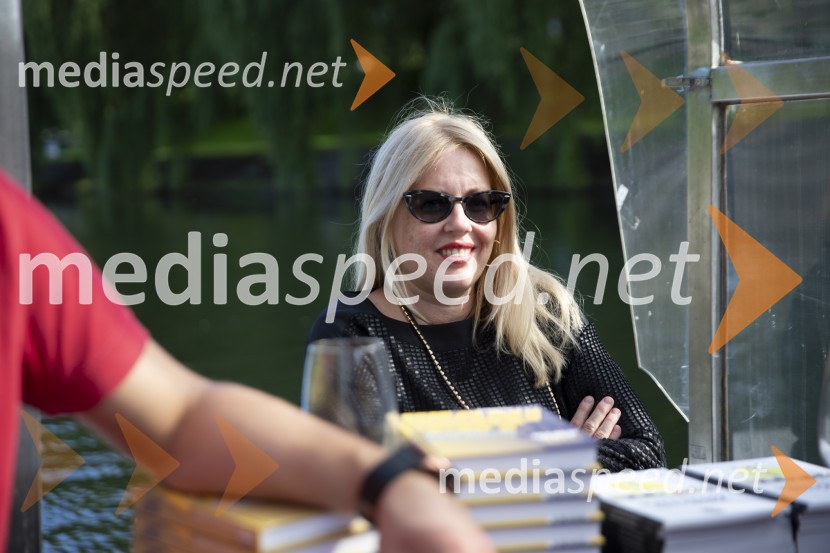 Londonska šola za odnose z javnostmi (LSPR) in UDO akademija, podelitev diplom 2020