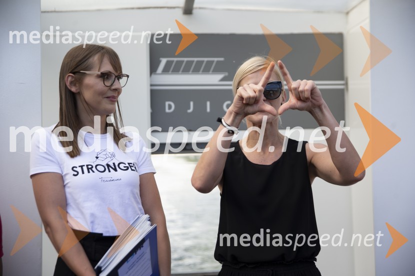  ... ;  Karolina Marolt, predavateljica LSPRLondonska šola za odnose z javnostmi (LSPR) in UDO akademija, podelitev diplom 2020