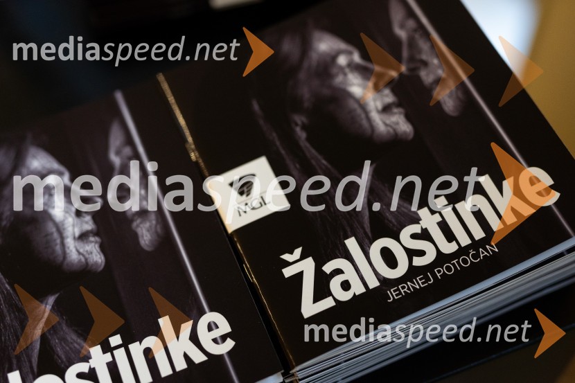 Žalostinke, premiera drame