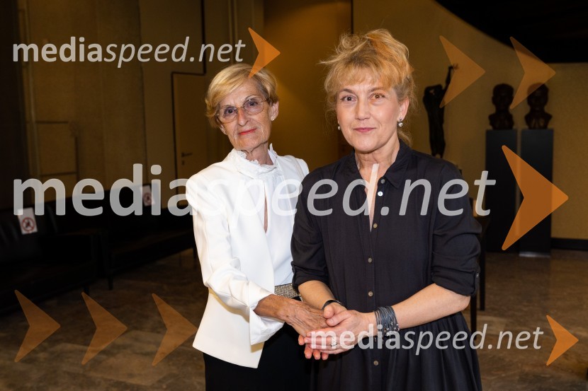  ... ;  Barbara Hieng Samobor, direktorica in umetniška vodja MGLŽalostinke, premiera drame