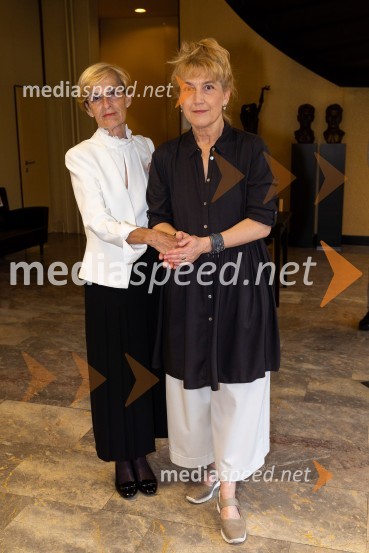  ... ;  Barbara Hieng Samobor, direktorica in umetniška vodja MGLŽalostinke, premiera drame