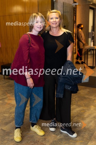  ... ;  Tatjana Doma, dramaturginja SLG CeljeŽalostinke, premiera drame