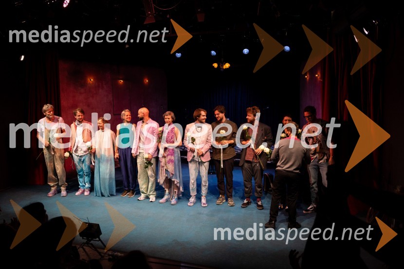 Žalostinke, premiera drame