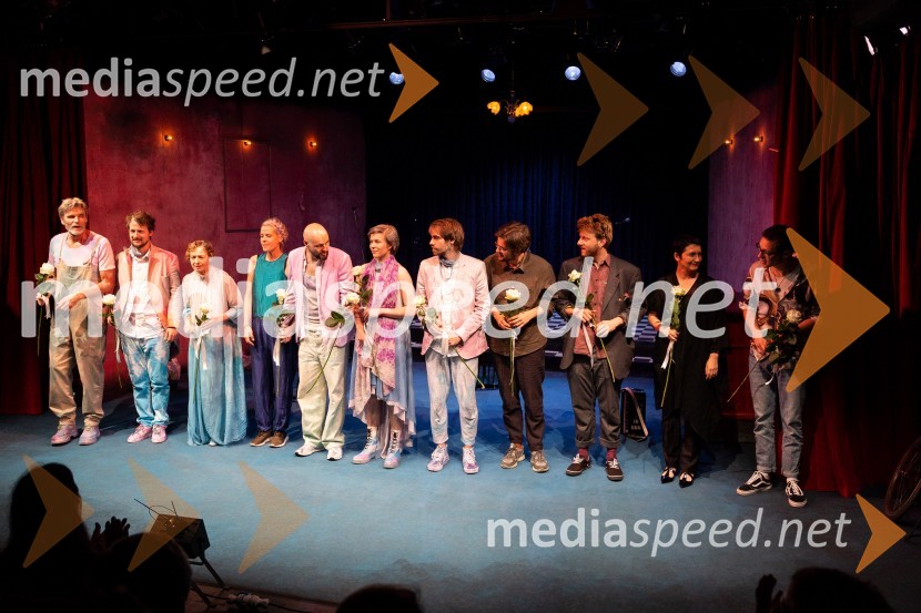 Žalostinke, premiera drame