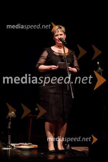 Monologi s kavča, premiera in odprtje razstave Dogodek je tu, dogodek imate v mestu!