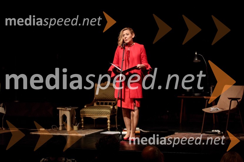  Ignacija  Fridl Jarc, državna sekretarka na Ministrstvu za kulturo RSMonologi s kavča, premiera in odprtje razstave Dogodek je tu, dogodek imate v mestu!