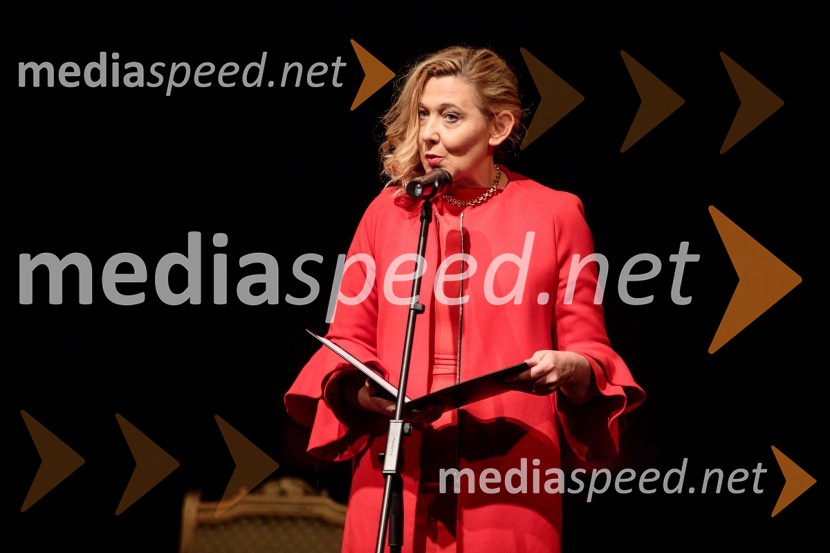  Ignacija  Fridl Jarc, državna sekretarka na Ministrstvu za kulturo RSMonologi s kavča, premiera in odprtje razstave Dogodek je tu, dogodek imate v mestu!