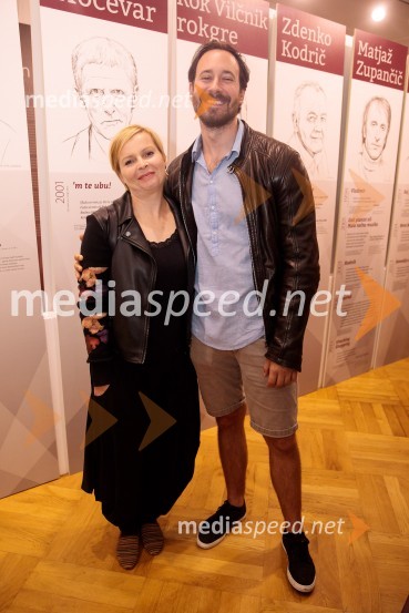  Vesna  Slapar, igralka;  Miha Rodman, igralecMonologi s kavča, premiera in odprtje razstave Dogodek je tu, dogodek imate v mestu!