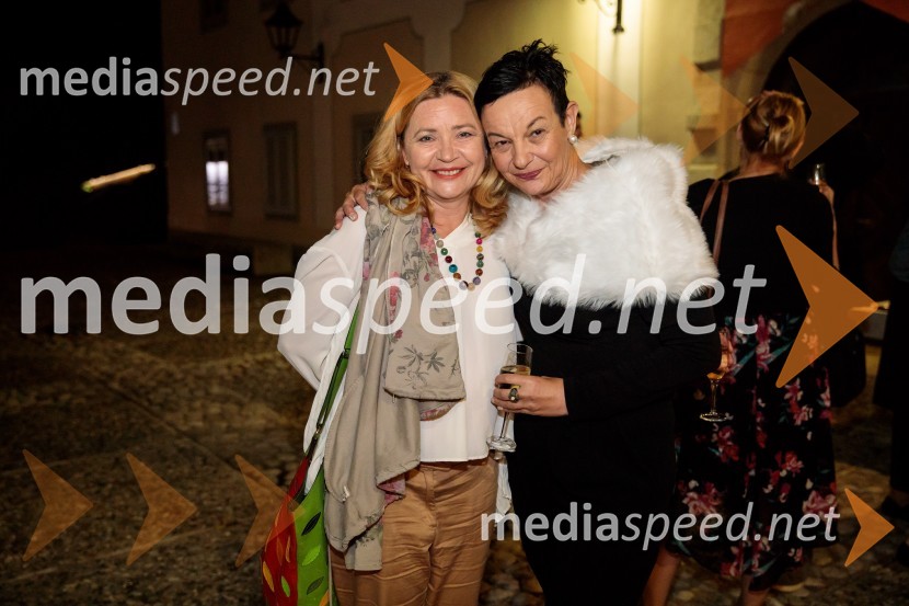  Vesna  Jevnikar, igralka;  ... Monologi s kavča, premiera in odprtje razstave Dogodek je tu, dogodek imate v mestu!