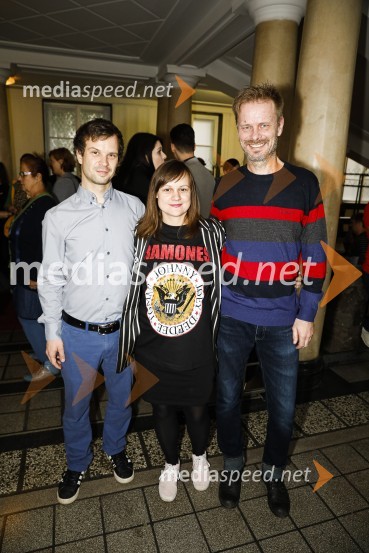  ... ;  Brina Klampfer Merčnik, komparativistka in dramaturginja;  Miran  PerkoPaloma, premiera predstave v SMG Ljubljana