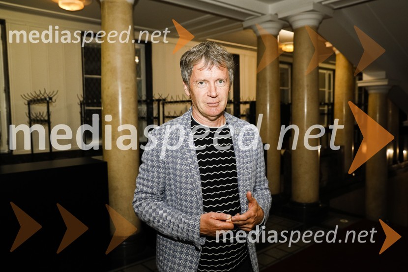  Janez Janša, direktor Maska LjubljanaPaloma, premiera predstave v SMG Ljubljana