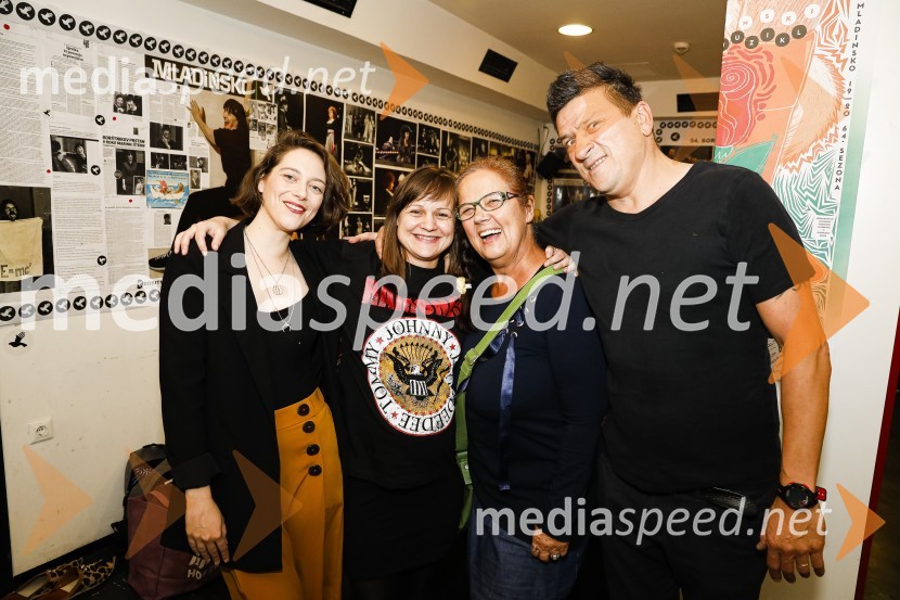  ... ;  Brina Klampfer Merčnik, komparativistka in dramaturginja;  Metka Damjan, lektorica;  Sebastjan Starič, koreografPaloma, premiera predstave v SMG Ljubljana