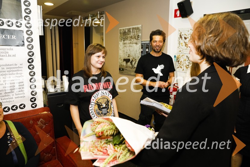  Brina Klampfer Merčnik, komparativistka in dramaturginjaPaloma, premiera predstave v SMG Ljubljana