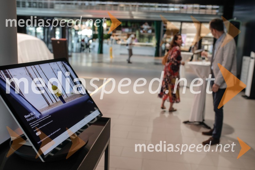 Otvoritev prvega centra mobilnosti Volkswagen in predstavitev novega VW T-Roc Cabrioleta