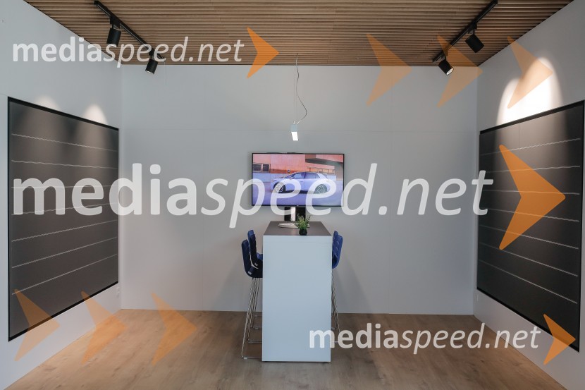 Otvoritev prvega centra mobilnosti Volkswagen in predstavitev novega VW T-Roc Cabrioleta