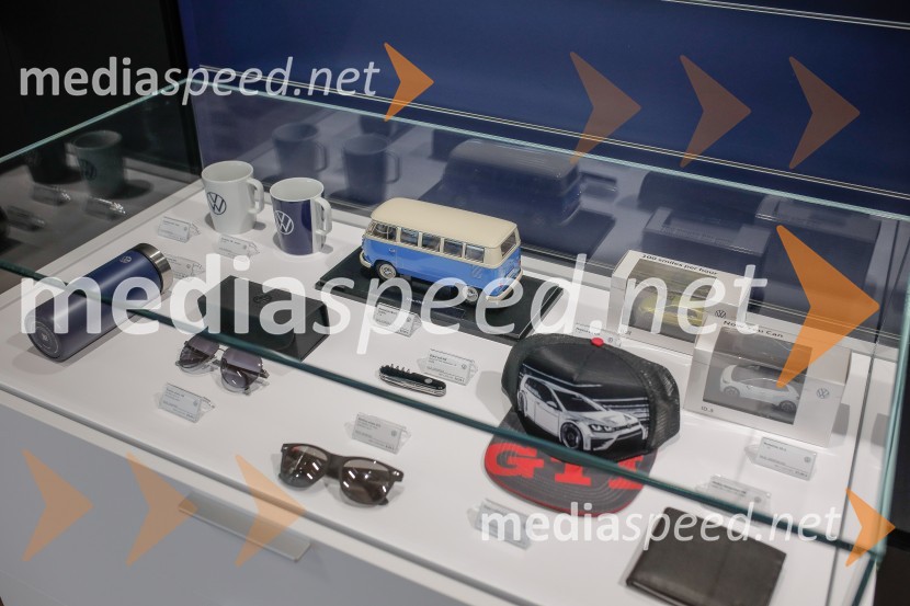 Otvoritev prvega centra mobilnosti Volkswagen in predstavitev novega VW T-Roc Cabrioleta