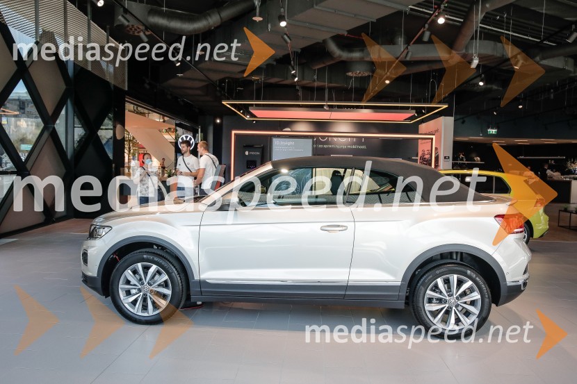 Otvoritev prvega centra mobilnosti Volkswagen in predstavitev novega VW T-Roc Cabrioleta