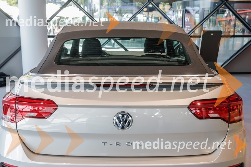 Otvoritev prvega centra mobilnosti Volkswagen in predstavitev novega VW T-Roc Cabrioleta