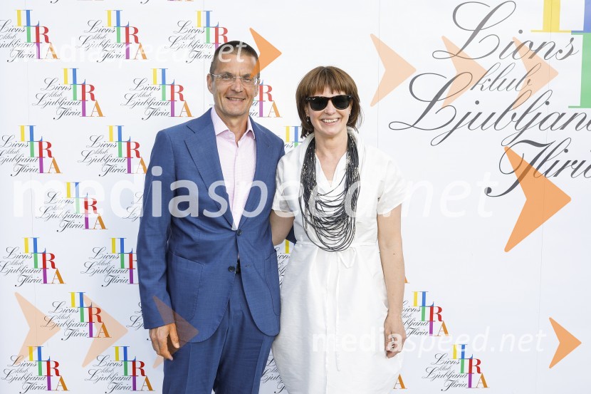 mag. Dimitrij Piciga, direktor podjetja Diogenes, d. o. o.;  Maja Vidergar, vodja marketinških projektov, Cankarjev domLions klub Ljubljana Iliria praznuje 20. obletnico delovanja