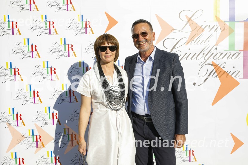  Maja Vidergar, vodja marketinških projektov, Cankarjev dom;  Jože Vidrih, Lions klub Ljubljana IliriaLions klub Ljubljana Iliria praznuje 20. obletnico delovanja