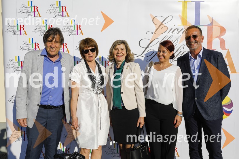  Mitja Lamut, odvetniška pisarna Lamut;  Maja Vidergar, vodja marketinških projektov, Cankarjev dom;  Nadja Pahor;  Anja Lamut, odvetniška pisarna Lamut;  Jože Vidrih, Lions klub Ljubljana IliriaLions klub Ljubljana Iliria praznuje 20. obletnico delovanja