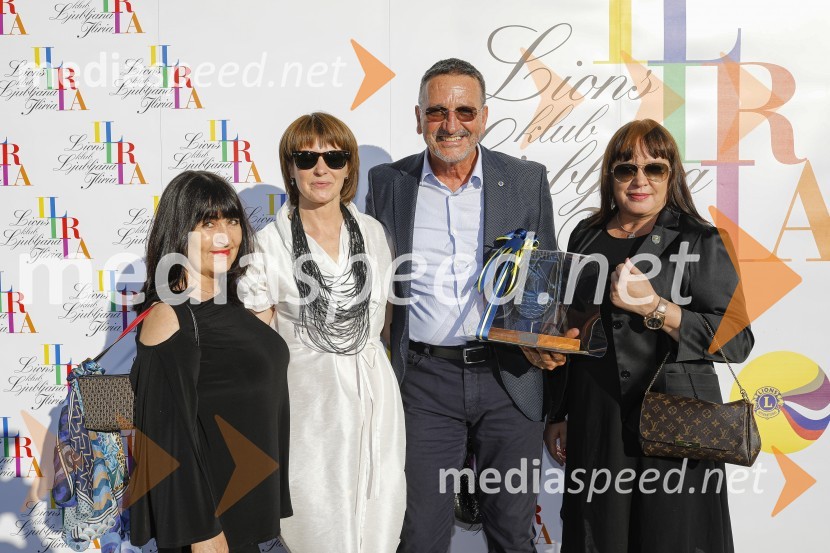  Lina Nagode Gogala, odvetnica;  Maja Vidergar, vodja marketinških projektov, Cankarjev dom;  Jože Vidrih, Lions klub Ljubljana Iliria;  Nina GantarLions klub Ljubljana Iliria praznuje 20. obletnico delovanja