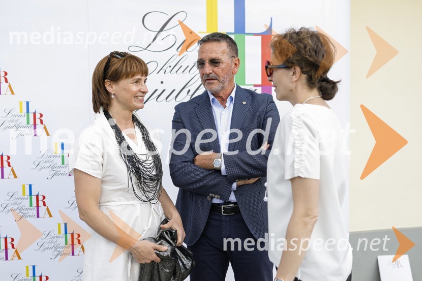  Maja Vidergar, vodja marketinških projektov, Cankarjev dom;  Jože Vidrih, Lions klub Ljubljana Iliria;  Polona Lovšin, Riko d.o.o.Lions klub Ljubljana Iliria praznuje 20. obletnico delovanja