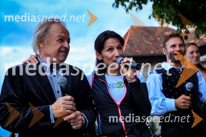  Alfi Nipič, pevec;  Betka Šuhel Mikolič, mentorica nastopanja v javnosti, radijska in televizijska voditeljica, podjetje BPROd vzhoda do vzhoda, Pohod na Šmarno goro 2020