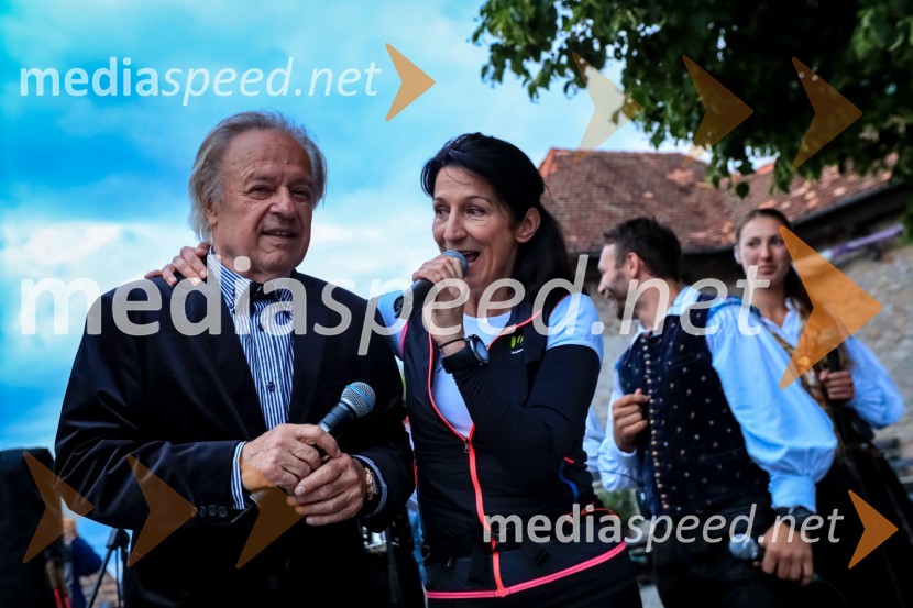  Alfi Nipič, pevec;  Betka Šuhel Mikolič, mentorica nastopanja v javnosti, radijska in televizijska voditeljica, podjetje BPROd vzhoda do vzhoda, Pohod na Šmarno goro 2020