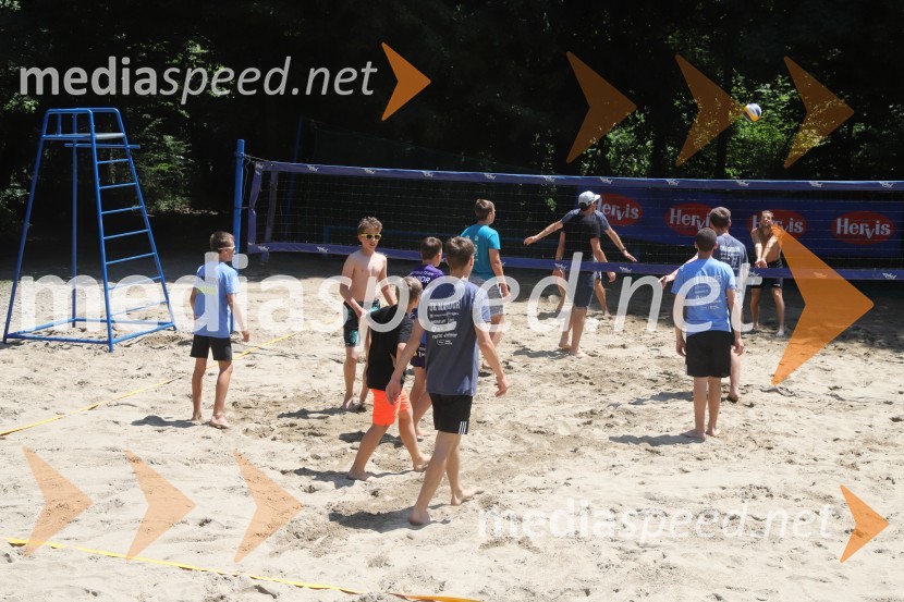 Otvoritev Mariborskega otoka in praznovanje 90 let