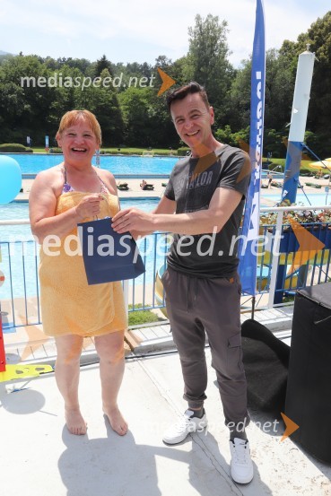  Dragica Kralj;  Zoran Turk, novinarOtvoritev Mariborskega otoka in praznovanje 90 let