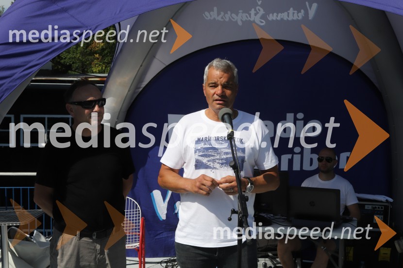  Stane Kocutar, mestni viničar, skrbnik Stare trte, novinar Radia Maribor, zgodovinar;  Aleksander Saša Arsenovič, župan, Mestna občina MariborOtvoritev Mariborskega otoka in praznovanje 90 let