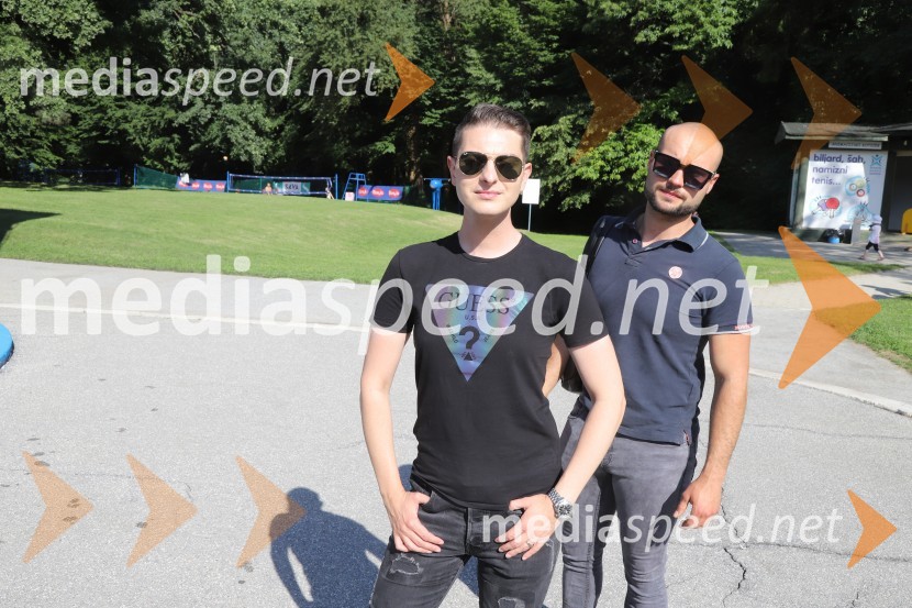  Damjan Murko, pevec;  ... Otvoritev Mariborskega otoka in praznovanje 90 let