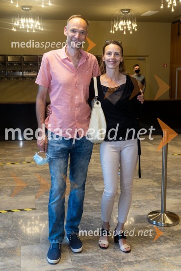 Koščki svetlobe, premiera predstave v MGL