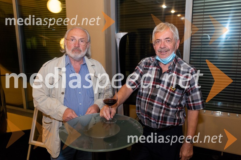 Koščki svetlobe, premiera predstave v MGL