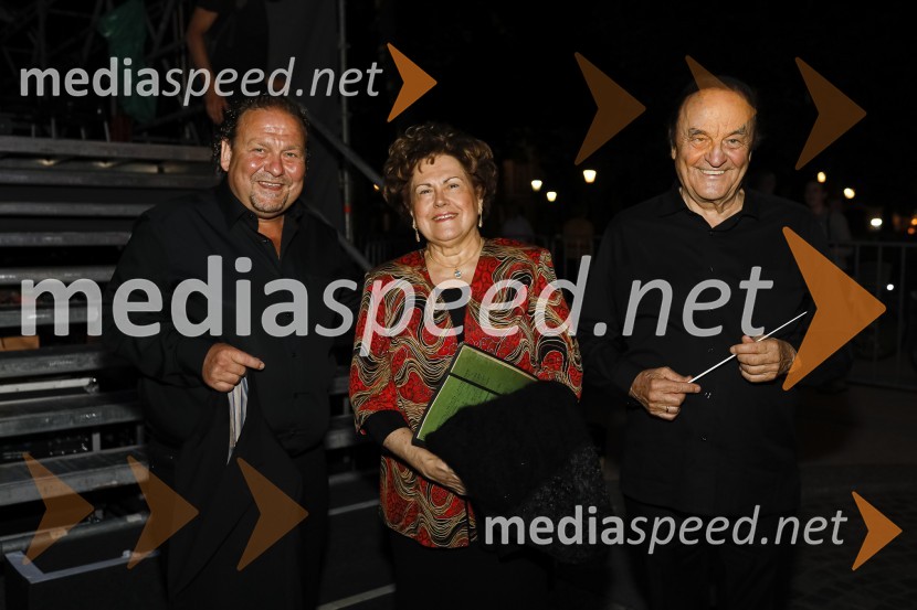  Darko  Brlek, direktor in umetniški vodja, Festival Ljubljana;  Dubravka  Tomšič Srebotnjak, pianistka;  Charles Dutoit, dirigent68. Ljubljana Festival, otvoritev