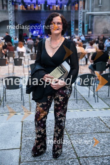   Irena Brunec - Tébi, kiparka in slikarkaTomaž Domicelj, peta akustika na Ljubljana festivalu