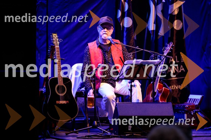  Tomaž Domicelj, glasbenikTomaž Domicelj, peta akustika na Ljubljana festivalu