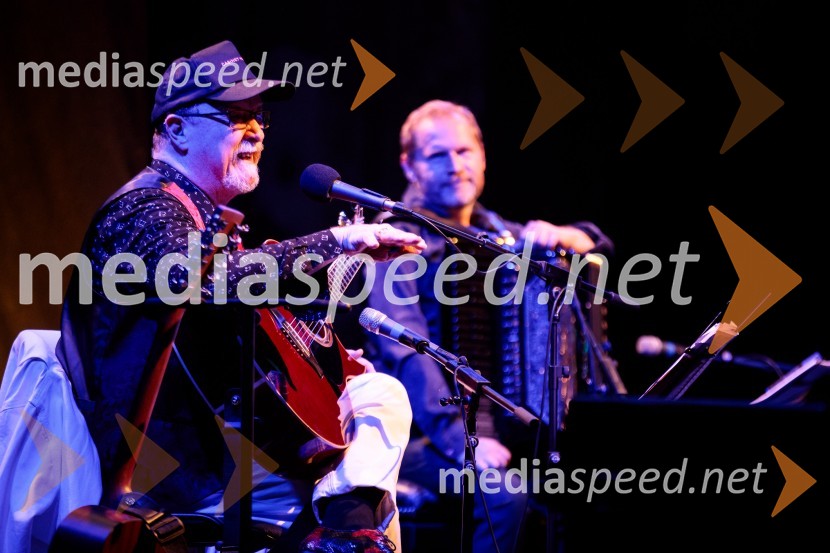  Tomaž Domicelj, glasbenik;  Jure Tori, glasbenikTomaž Domicelj, peta akustika na Ljubljana festivalu