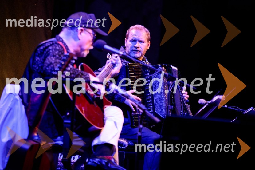  Tomaž Domicelj, glasbenik;  Jure Tori, glasbenikTomaž Domicelj, peta akustika na Ljubljana festivalu