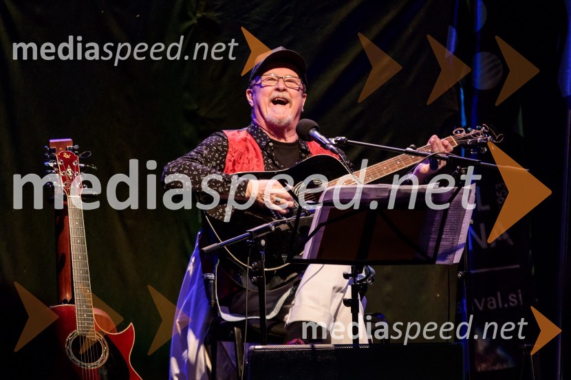  Tomaž Domicelj, glasbenikTomaž Domicelj, peta akustika na Ljubljana festivalu